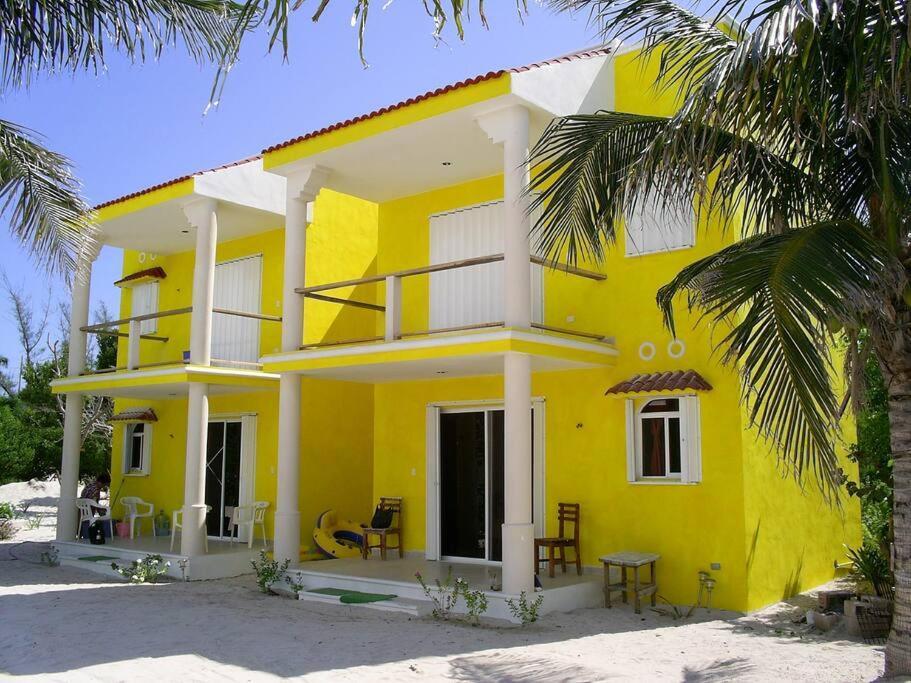 Marysol Beachfront Next To Nomads D6 Isla Mujeres Exterior photo